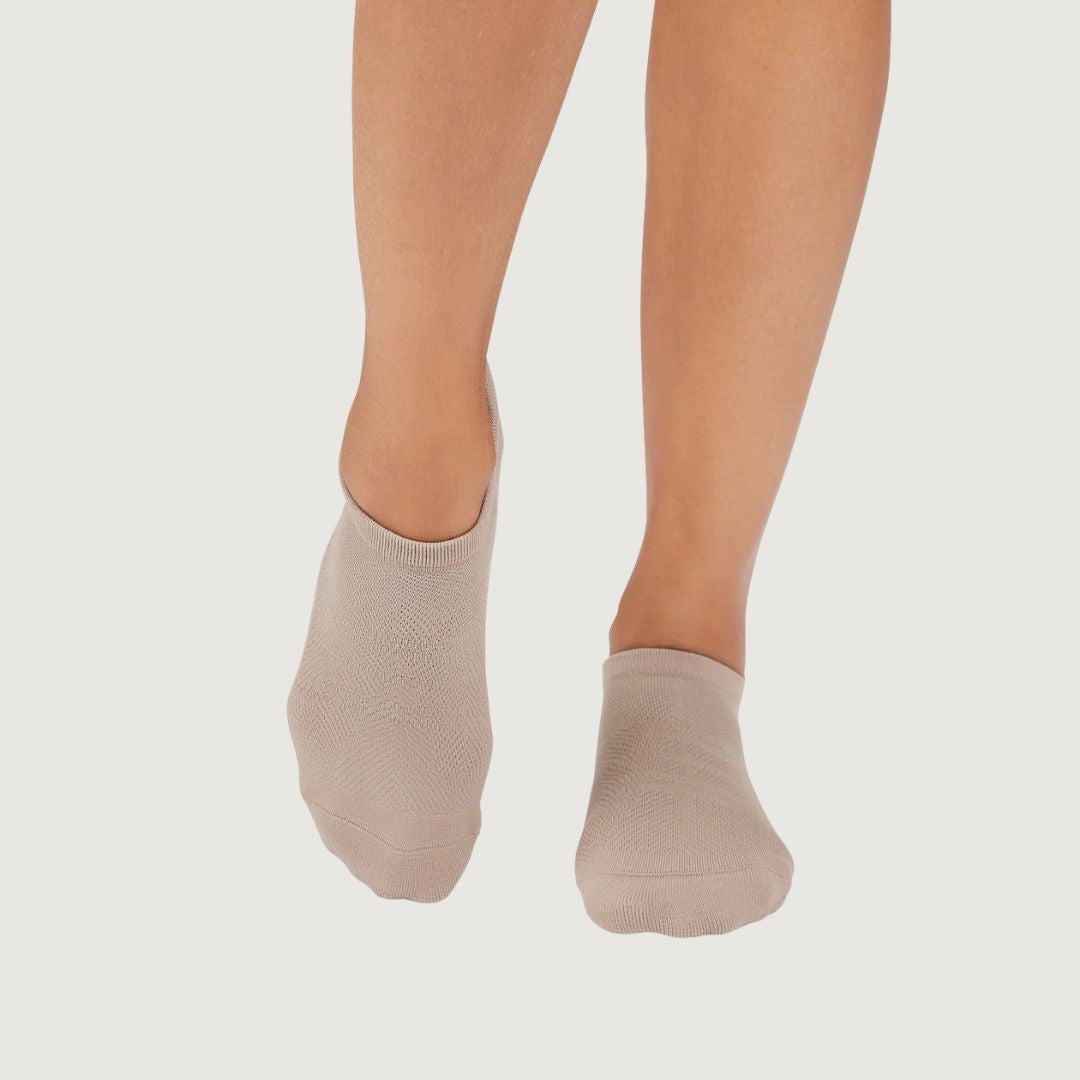 Tavi Savvy Tec Grip Socks