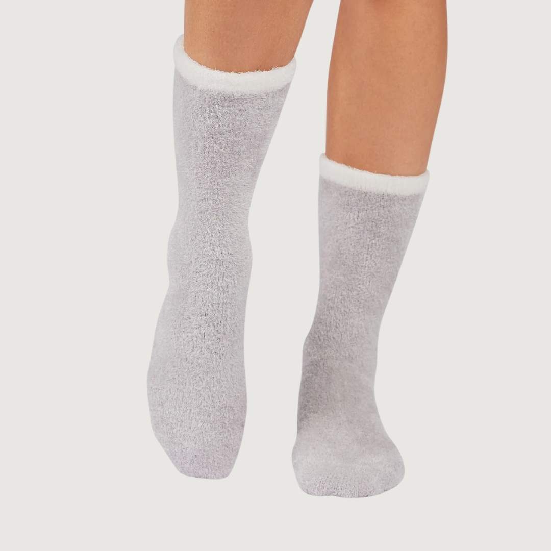 Tavi Lounge Grip Socks