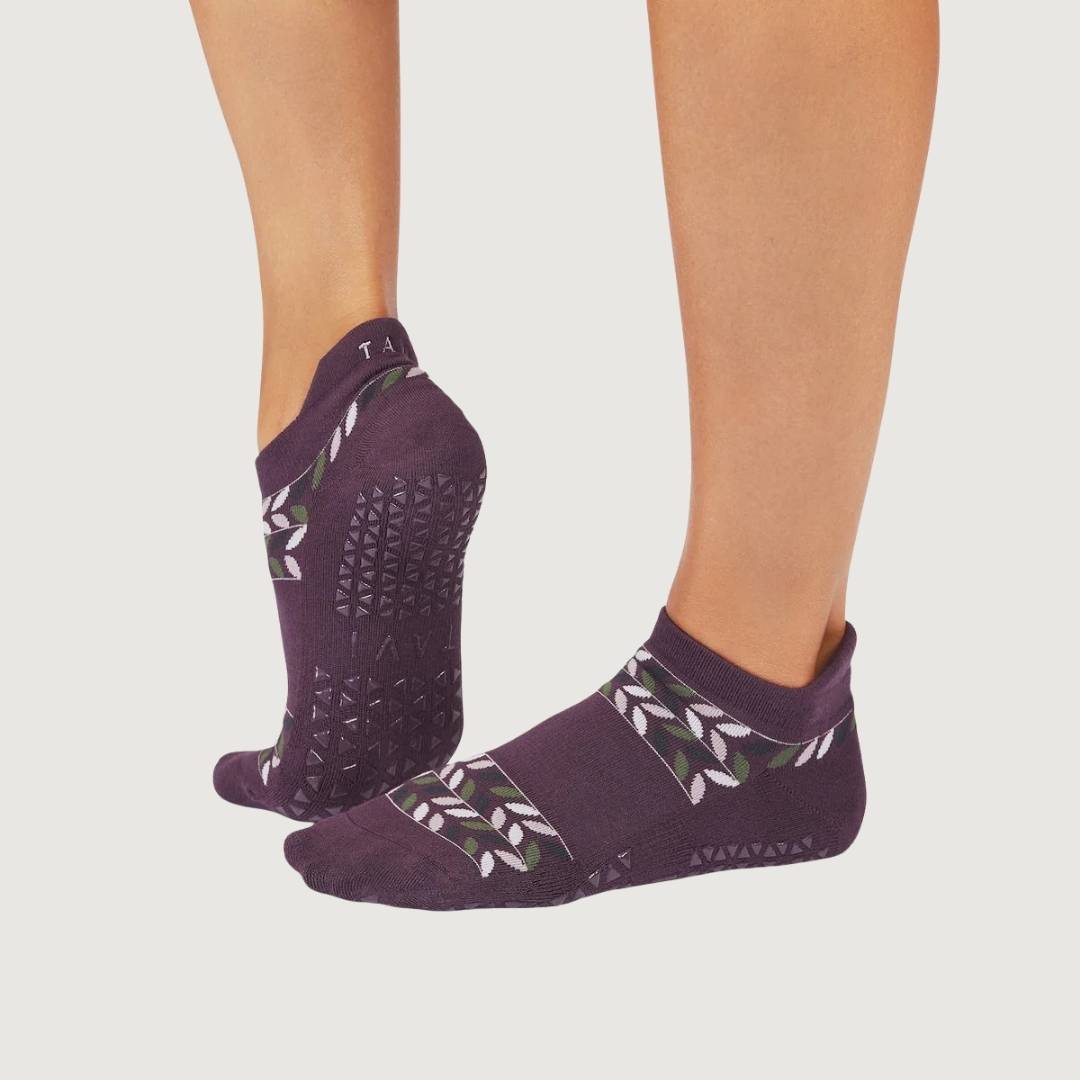 Tavi Savvy Grip Socks