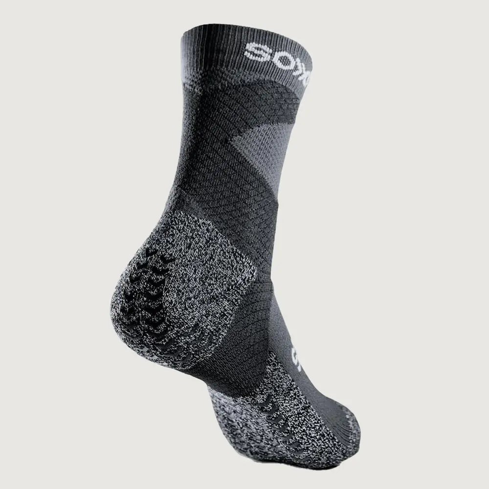 SOXPro Trekking Grip Socks - Black / Mid Calf