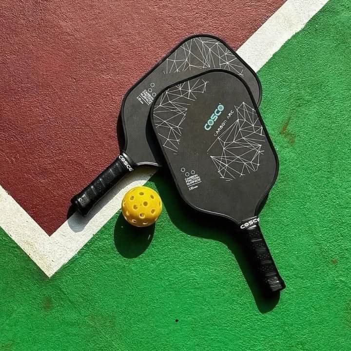 Cosco Carbon Arc Pickleball Racket